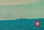 Standbild USS Unabhängigkeit Mittelmeer, 1963, aus Sekunde 26 historischem Filmmaterial Videoclip 65675077716