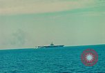 Standbild USS Unabhängigkeit Mittelmeer, 1963, aus Sekunde 27 historischem Filmmaterial Videoclip 65675077716