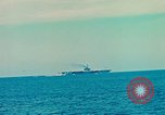 Standbild USS Unabhängigkeit Mittelmeer, 1963, aus Sekunde 41 historischem Filmmaterial Videoclip 65675077716