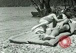 Standbild Eva Braun's Freunde Berchtesgaden Deutschland, 1940, aus Sekunde 3 historischem Filmmaterial Videoclip 65675077722