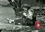 Standbild Eva Braun's Freunde Berchtesgaden Deutschland, 1940, aus Sekunde 40 historischem Filmmaterial Videoclip 65675077722