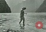 Standbild Eva Braun's Freunde Berchtesgaden Deutschland, 1940, aus Sekunde 55 historischem Filmmaterial Videoclip 65675077722