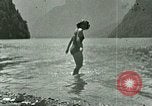 Standbild Eva Braun's Freunde Berchtesgaden Deutschland, 1940, aus Sekunde 56 historischem Filmmaterial Videoclip 65675077722