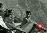 Immagine di Eva Braun amici Berchtesgaden Germania, 1940, secondo 12 filmato di repertorio 65675077723