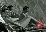 Immagine di Eva Braun amici Berchtesgaden Germania, 1940, secondo 15 filmato di repertorio 65675077723