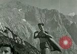 Immagine di Eva Braun amici Berchtesgaden Germania, 1940, secondo 32 filmato di repertorio 65675077723