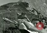 Immagine di Eva Braun amici Berchtesgaden Germania, 1940, secondo 37 filmato di repertorio 65675077723