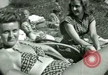 Immagine di Eva Braun amici Berchtesgaden Germania, 1940, secondo 50 filmato di repertorio 65675077723