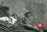 Immagine di Eva Braun amici Berchtesgaden Germania, 1940, secondo 55 filmato di repertorio 65675077723
