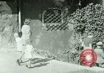 Immagine di Eva Braun amici Berchtesgaden Germania, 1940, secondo 23 filmato di repertorio 65675077724