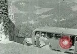 Immagine di Eva Braun amici Berchtesgaden Germania, 1940, secondo 30 filmato di repertorio 65675077724