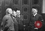 Standbild Adolf Hitler Berchtesgaden Deutschland, 1940, aus Sekunde 26 historischem Filmmaterial Videoclip 65675077725