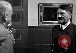 Standbild Adolf Hitler Berchtesgaden Deutschland, 1940, aus Sekunde 34 historischem Filmmaterial Videoclip 65675077725