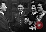 Standbild Adolf Hitler Berchtesgaden Deutschland, 1940, aus Sekunde 60 historischem Filmmaterial Videoclip 65675077725