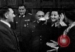 Standbild Adolf Hitler Berchtesgaden Deutschland, 1940, aus Sekunde 61 historischem Filmmaterial Videoclip 65675077725