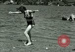 Standbild Eva Braun Schliersee Deutschland, 1940, aus Sekunde 5 historischem Filmmaterial Videoclip 65675077726