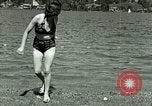 Standbild Eva Braun Schliersee Deutschland, 1940, aus Sekunde 12 historischem Filmmaterial Videoclip 65675077726