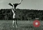 Standbild Eva Braun Schliersee Deutschland, 1940, aus Sekunde 44 historischem Filmmaterial Videoclip 65675077726