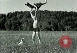 Standbild Eva Braun Schliersee Deutschland, 1940, aus Sekunde 54 historischem Filmmaterial Videoclip 65675077726