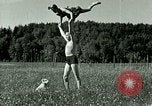Standbild Eva Braun Schliersee Deutschland, 1940, aus Sekunde 56 historischem Filmmaterial Videoclip 65675077726