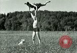 Standbild Eva Braun Schliersee Deutschland, 1940, aus Sekunde 57 historischem Filmmaterial Videoclip 65675077726