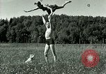 Standbild Eva Braun Schliersee Deutschland, 1940, aus Sekunde 60 historischem Filmmaterial Videoclip 65675077726