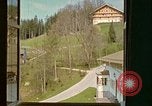 Standbild Berghof Berchtesgaden Deutschland, 1940, aus Sekunde 5 historischem Filmmaterial Videoclip 65675077727