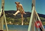 Standbild Eva Braun Schliersee Deutschland, 1940, aus Sekunde 23 historischem Filmmaterial Videoclip 65675077729