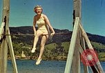 Standbild Eva Braun Schliersee Deutschland, 1940, aus Sekunde 31 historischem Filmmaterial Videoclip 65675077729