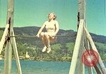 Standbild Eva Braun Schliersee Deutschland, 1940, aus Sekunde 32 historischem Filmmaterial Videoclip 65675077729