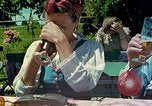 Standbild Eva Braun Bayern Deutschland, 1940, aus Sekunde 17 historischem Filmmaterial Videoclip 65675077731