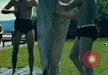 Standbild Eva Braun Bayern Deutschland, 1940, aus Sekunde 33 historischem Filmmaterial Videoclip 65675077731