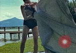 Standbild Eva Braun Bayern Deutschland, 1940, aus Sekunde 42 historischem Filmmaterial Videoclip 65675077731