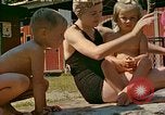 Standbild Eva Braun Deutschland, 1940, aus Sekunde 53 historischem Filmmaterial Videoclip 65675077733