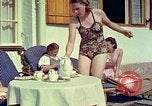 Immagine di Eva Braun Berchtesgaden Germania, 1940, secondo 9 filmato di repertorio 65675077735