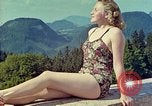 Immagine di Eva Braun Berchtesgaden Germania, 1940, secondo 55 filmato di repertorio 65675077735