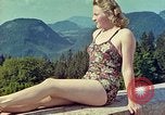 Immagine di Eva Braun Berchtesgaden Germania, 1940, secondo 57 filmato di repertorio 65675077735