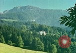 Standbild Adolf Hitler Berchtesgaden Deutschland, 1940, aus Sekunde 3 historischem Filmmaterial Videoclip 65675077737