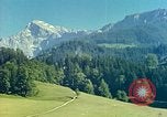 Standbild Adolf Hitler Berchtesgaden Deutschland, 1940, aus Sekunde 9 historischem Filmmaterial Videoclip 65675077737