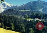 Standbild Adolf Hitler Berchtesgaden Deutschland, 1940, aus Sekunde 29 historischem Filmmaterial Videoclip 65675077737