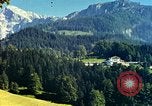 Standbild Adolf Hitler Berchtesgaden Deutschland, 1940, aus Sekunde 31 historischem Filmmaterial Videoclip 65675077737