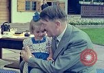 Standbild Adolf Hitler Berchtesgaden Deutschland, 1940, aus Sekunde 23 historischem Filmmaterial Videoclip 65675077738