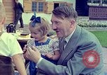 Standbild Adolf Hitler Berchtesgaden Deutschland, 1940, aus Sekunde 27 historischem Filmmaterial Videoclip 65675077738