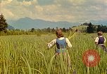 Standbild Eva Braun Berchtesgaden Deutschland, 1940, aus Sekunde 8 historischem Filmmaterial Videoclip 65675077740