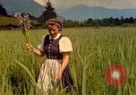 Standbild Eva Braun Berchtesgaden Deutschland, 1940, aus Sekunde 29 historischem Filmmaterial Videoclip 65675077740