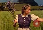 Standbild Eva Braun Berchtesgaden Deutschland, 1940, aus Sekunde 32 historischem Filmmaterial Videoclip 65675077740
