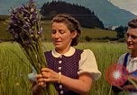 Standbild Eva Braun Berchtesgaden Deutschland, 1940, aus Sekunde 34 historischem Filmmaterial Videoclip 65675077740