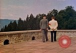 Standbild Adolf Hitler Berchtesgaden Deutschland, 1940, aus Sekunde 30 historischem Filmmaterial Videoclip 65675077744