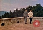 Standbild Adolf Hitler Berchtesgaden Deutschland, 1940, aus Sekunde 31 historischem Filmmaterial Videoclip 65675077744