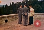 Standbild Adolf Hitler Berchtesgaden Deutschland, 1940, aus Sekunde 41 historischem Filmmaterial Videoclip 65675077744